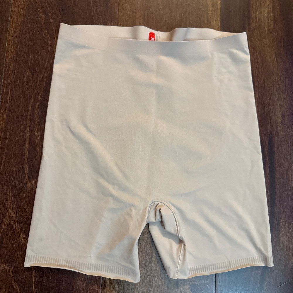 SPANX Boyshort Nude Underwear Size Small